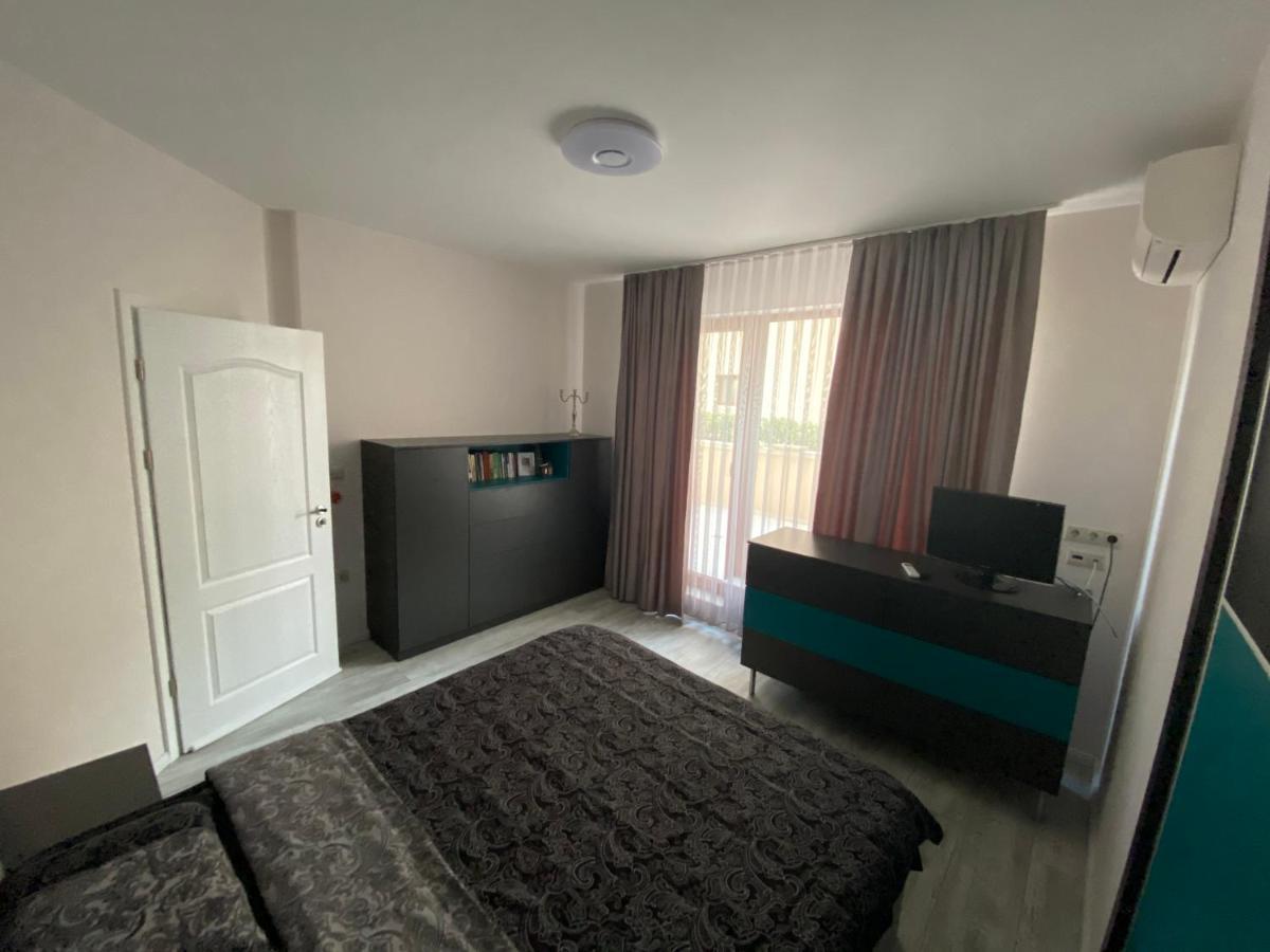 Luxurious And Panoramic Apartments At The Beach In La Mer Complex Golden Sands Exterior photo
